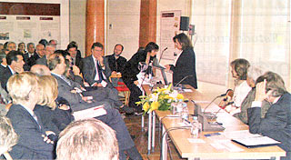 Confer&ecirc;ncia da EFNIL